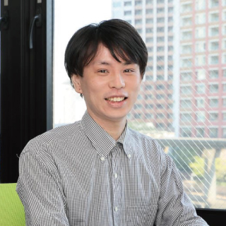 青木 駿介の写真